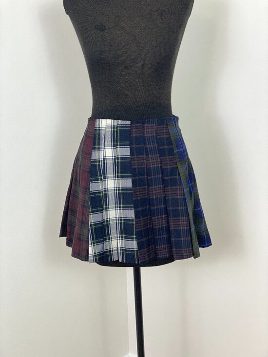 Avec Les Filles Dresses & Skirts - NWT Avec Les Filles Multi-Plaid Pleated Mini Skirt - Size 0
